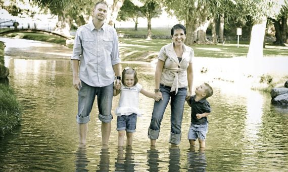 Family pictures standing in a stream or river, laughing and getting their feet wet. 


https://www.instagram.com/AwCreativeUT/
https://www.awedcreative.com/
https://www.awcreativeut.com
#AwCreativeUT #awcreative #AdamWinger Adam Winger